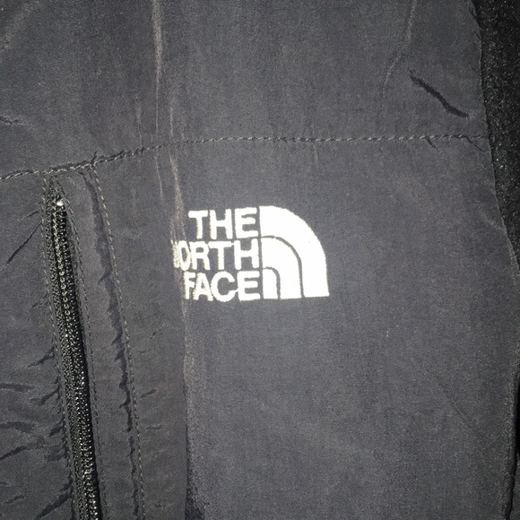 The North Face Fleece Black Women’s Fleece Jacket - Picture 2 of 4